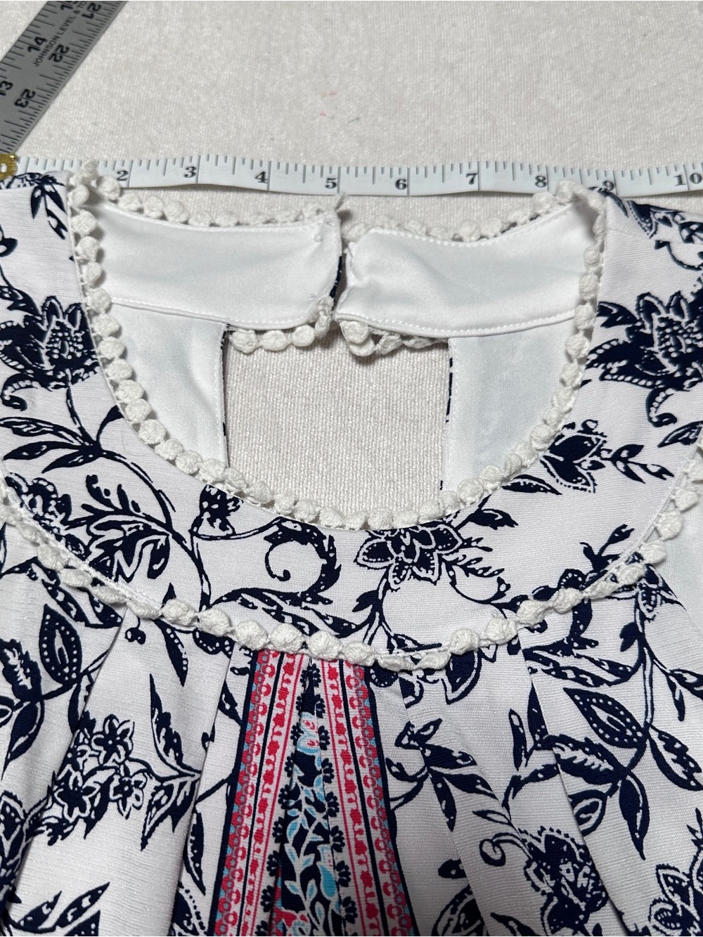 Three Pink Hearts White Floral Halter with Red & Navy Center Panel - Picture 4 of 10